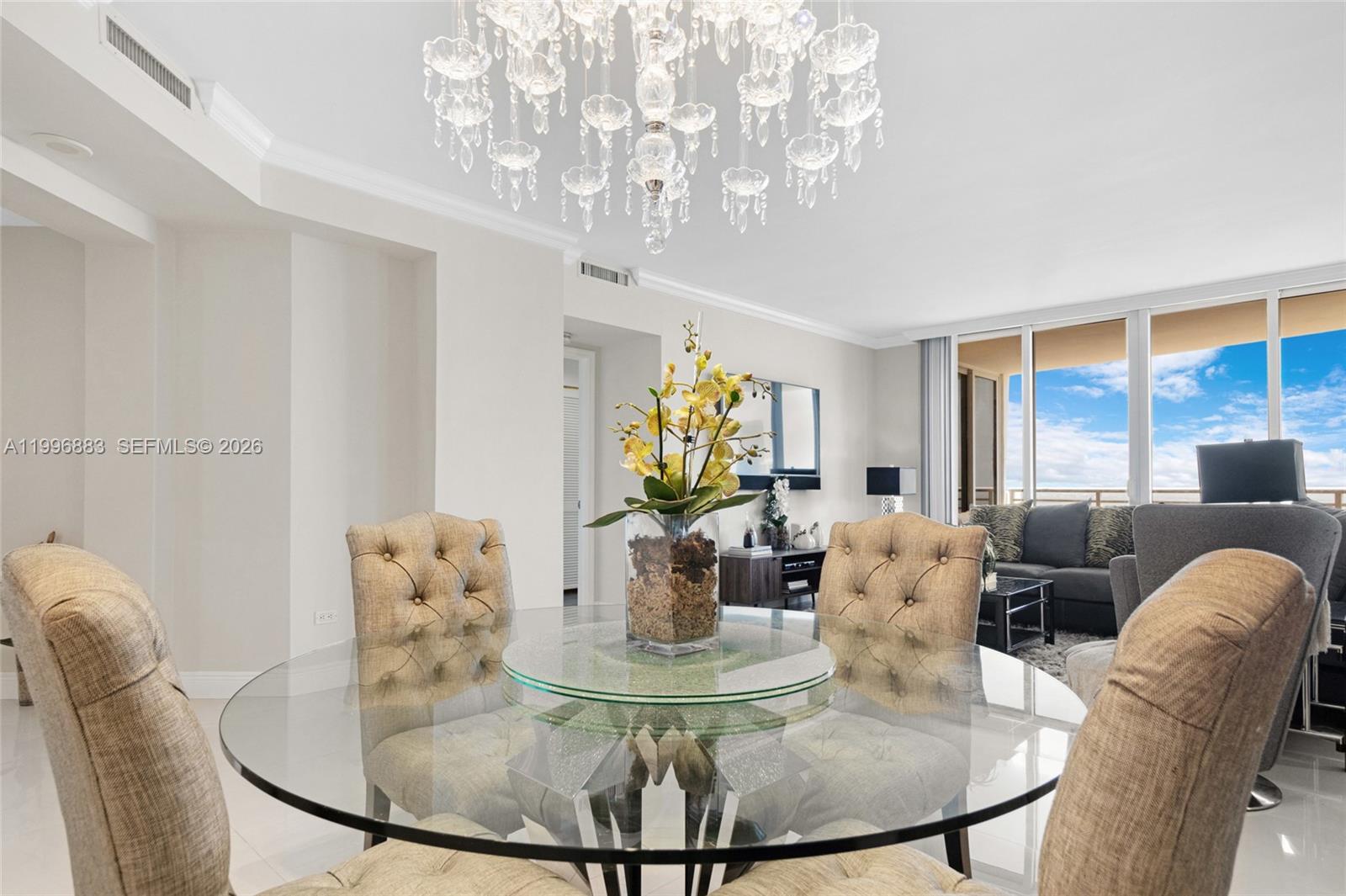 848 Brickell Key Dr #3905, Miami FL 33131