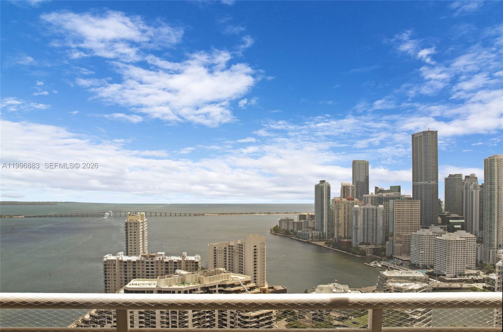 848 Brickell Key Dr #3905, Miami FL 33131