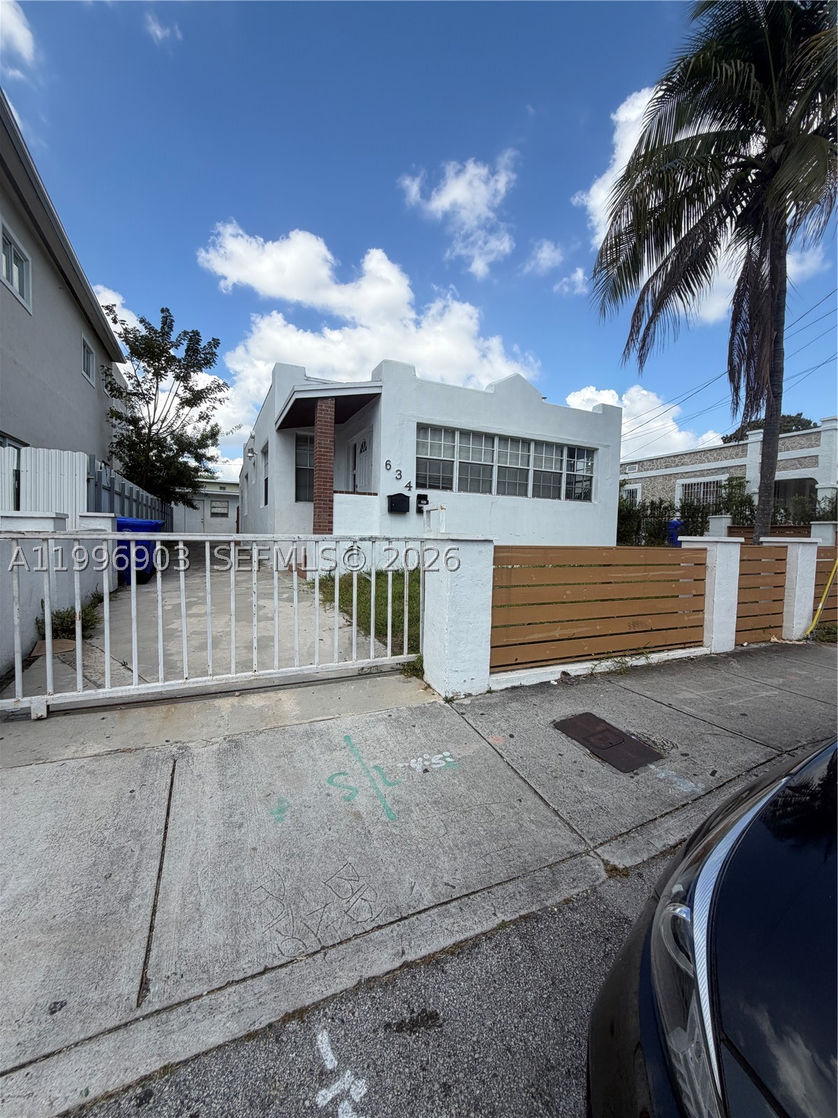 634 SW 10th Ave, Miami FL 33130