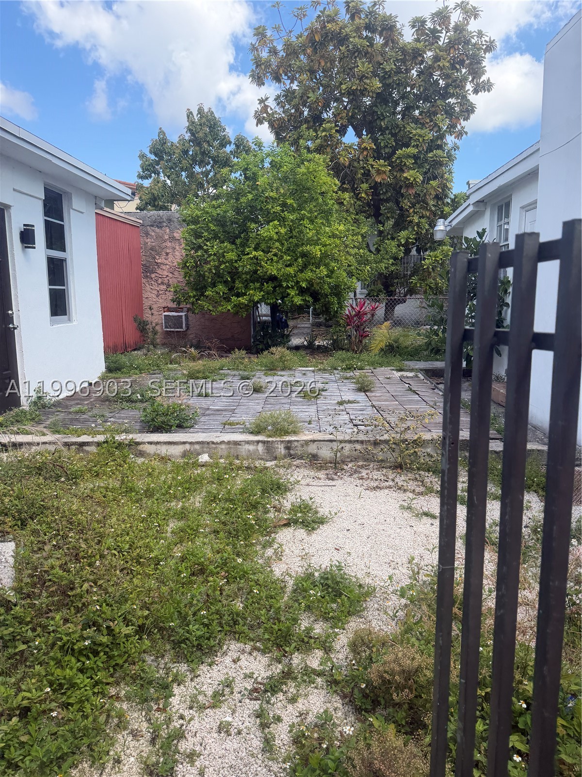 634 SW 10th Ave, Miami FL 33130