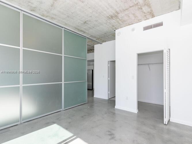 133 NE 2nd Ave #3306, Miami FL 33132