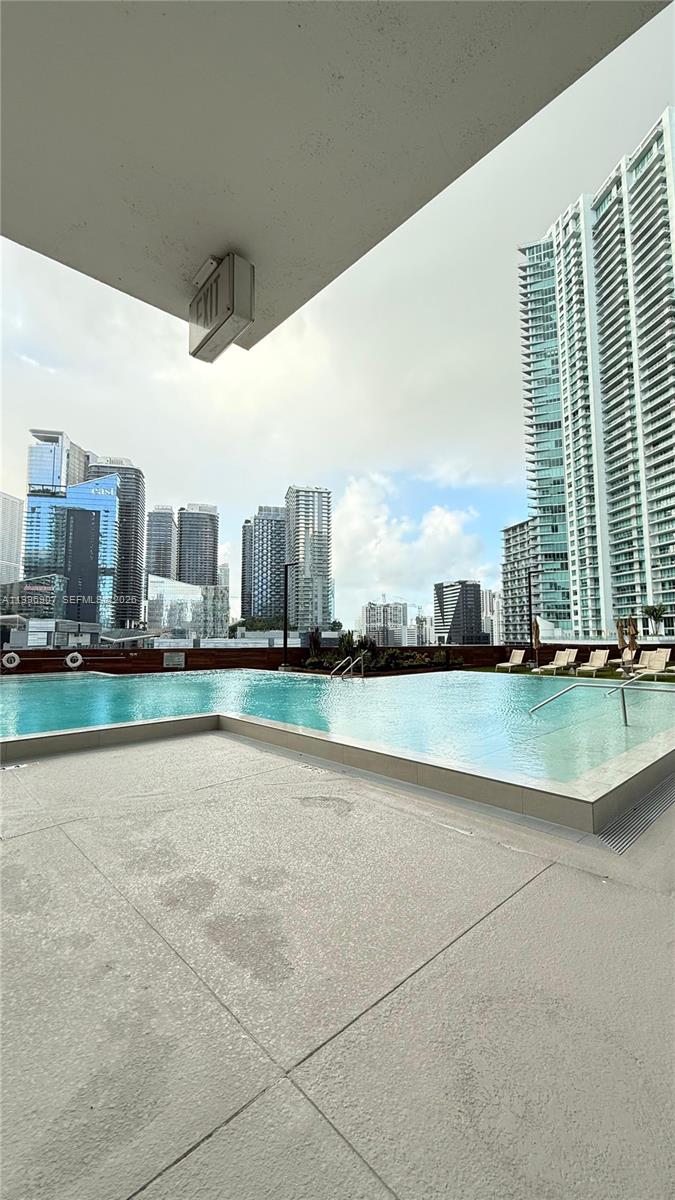 350 S Miami Ave #2512, Miami FL 33130