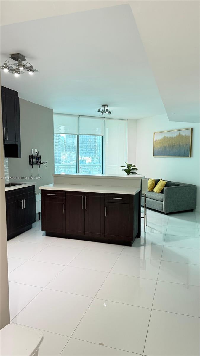 350 S Miami Ave #2512, Miami FL 33130