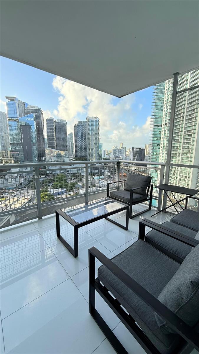 350 S Miami Ave #2512, Miami FL 33130