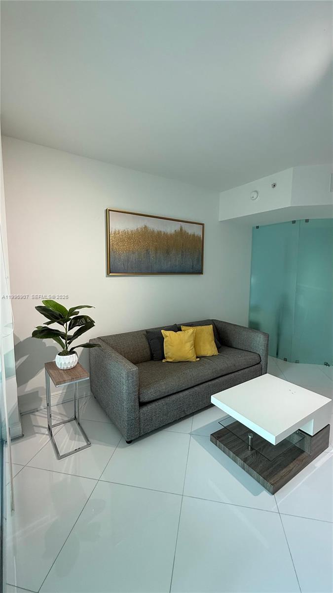 350 S Miami Ave #2512, Miami FL 33130