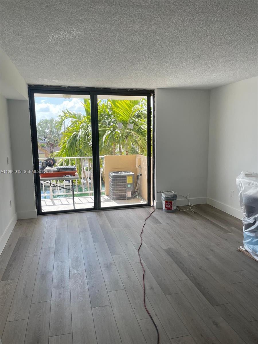 2350 NE 135th St #308, North Miami FL 33181