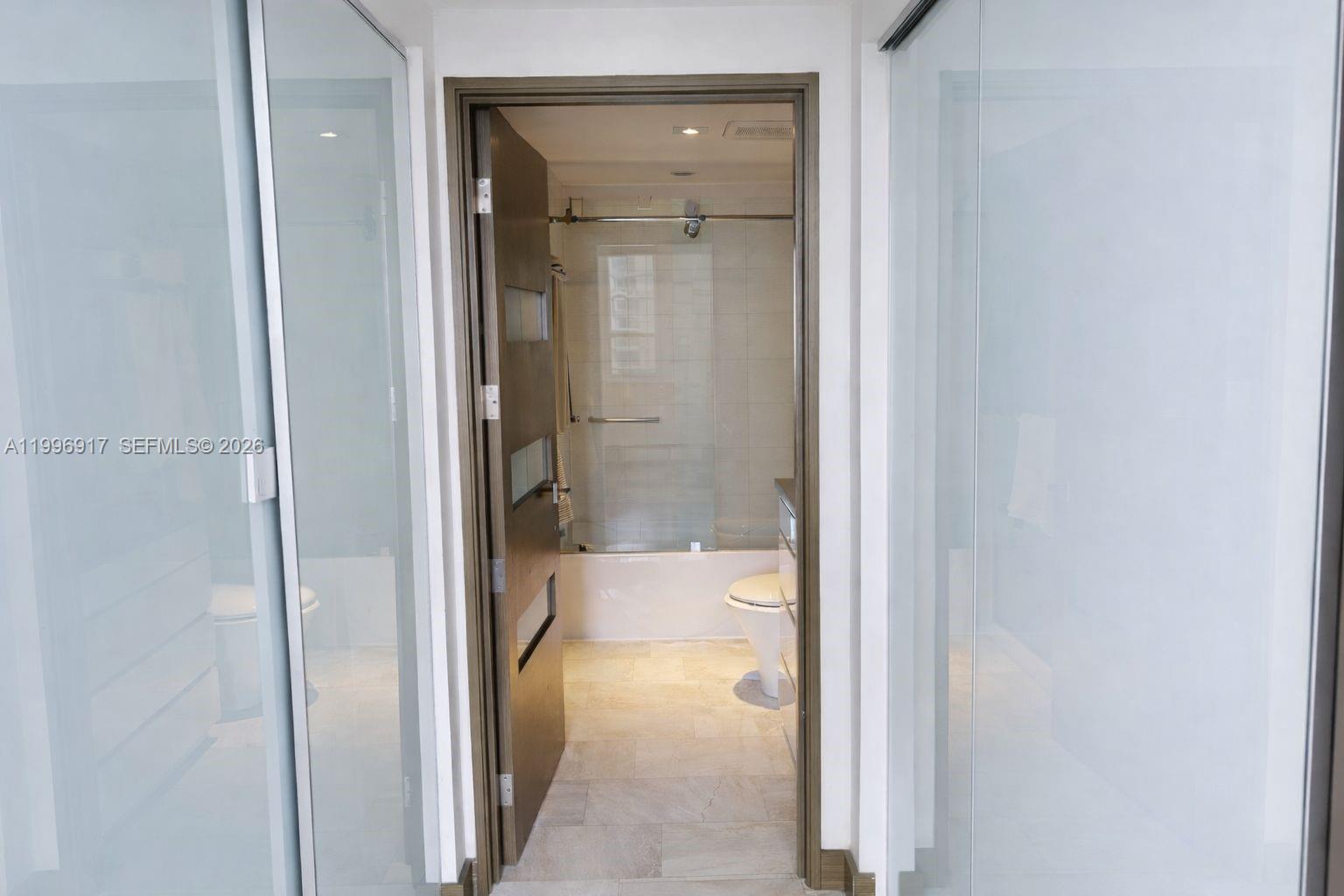 701 Brickell Key Blvd #1611, Miami FL 33131