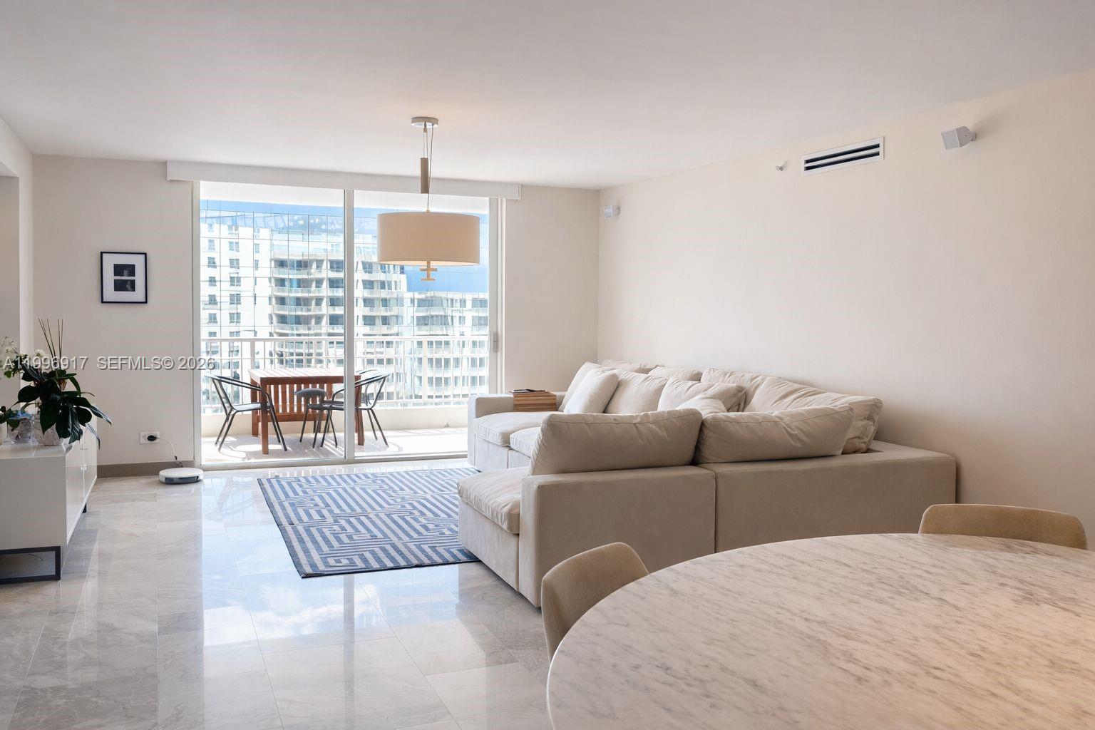 701 Brickell Key Blvd #1611, Miami FL 33131