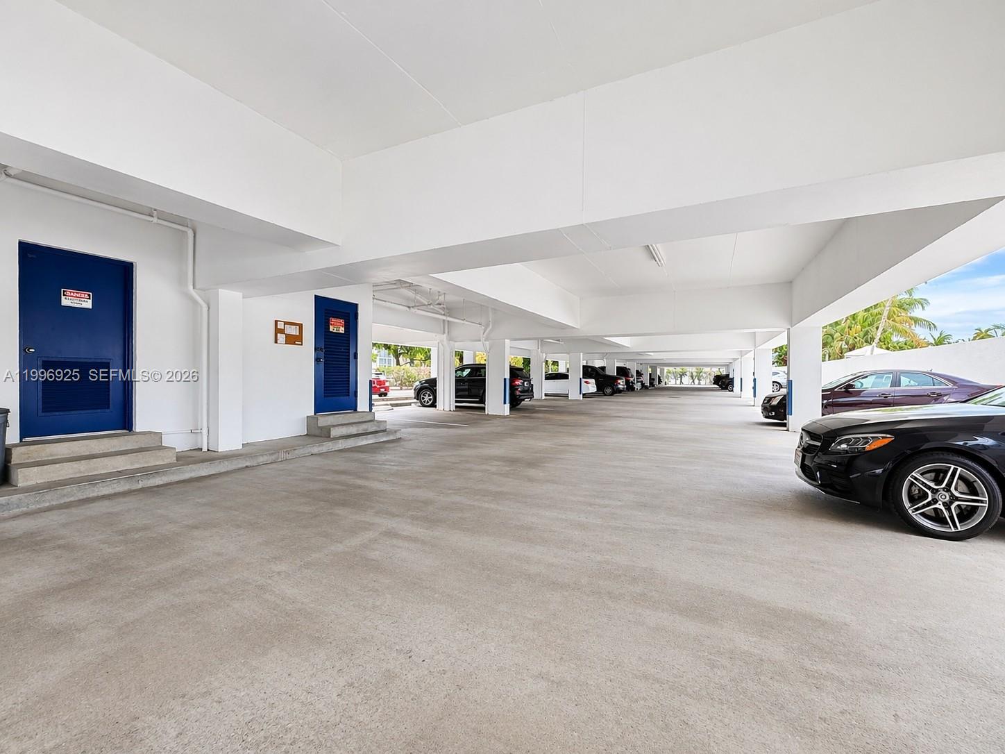 2370 NE 135th St #405, North Miami FL 33181