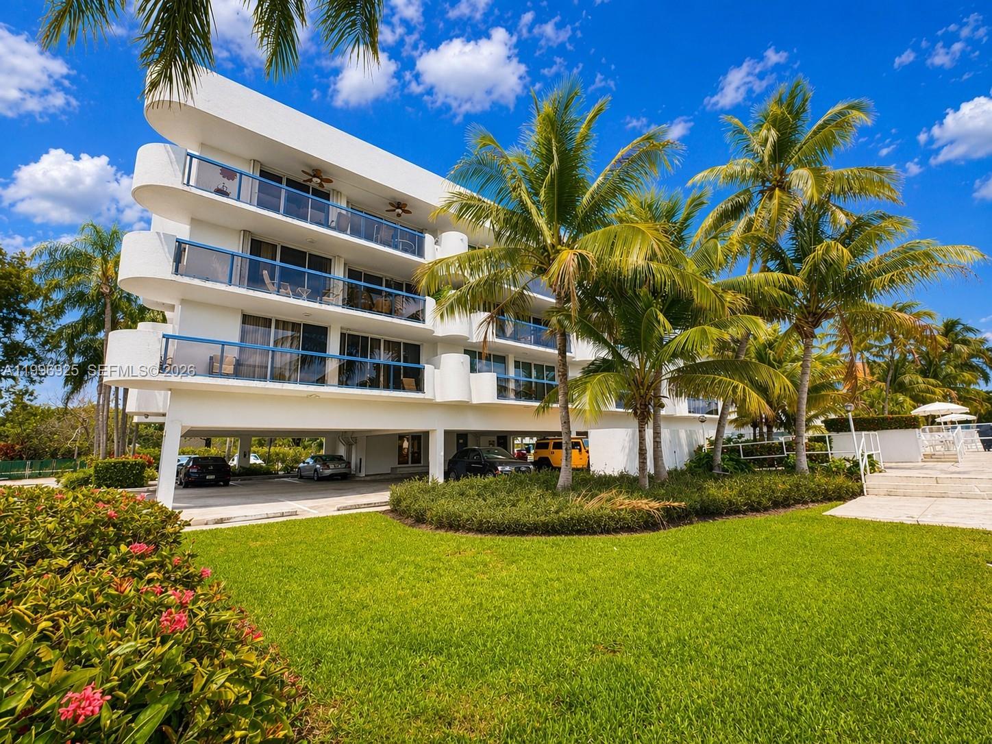 2370 NE 135th St #405, North Miami FL 33181