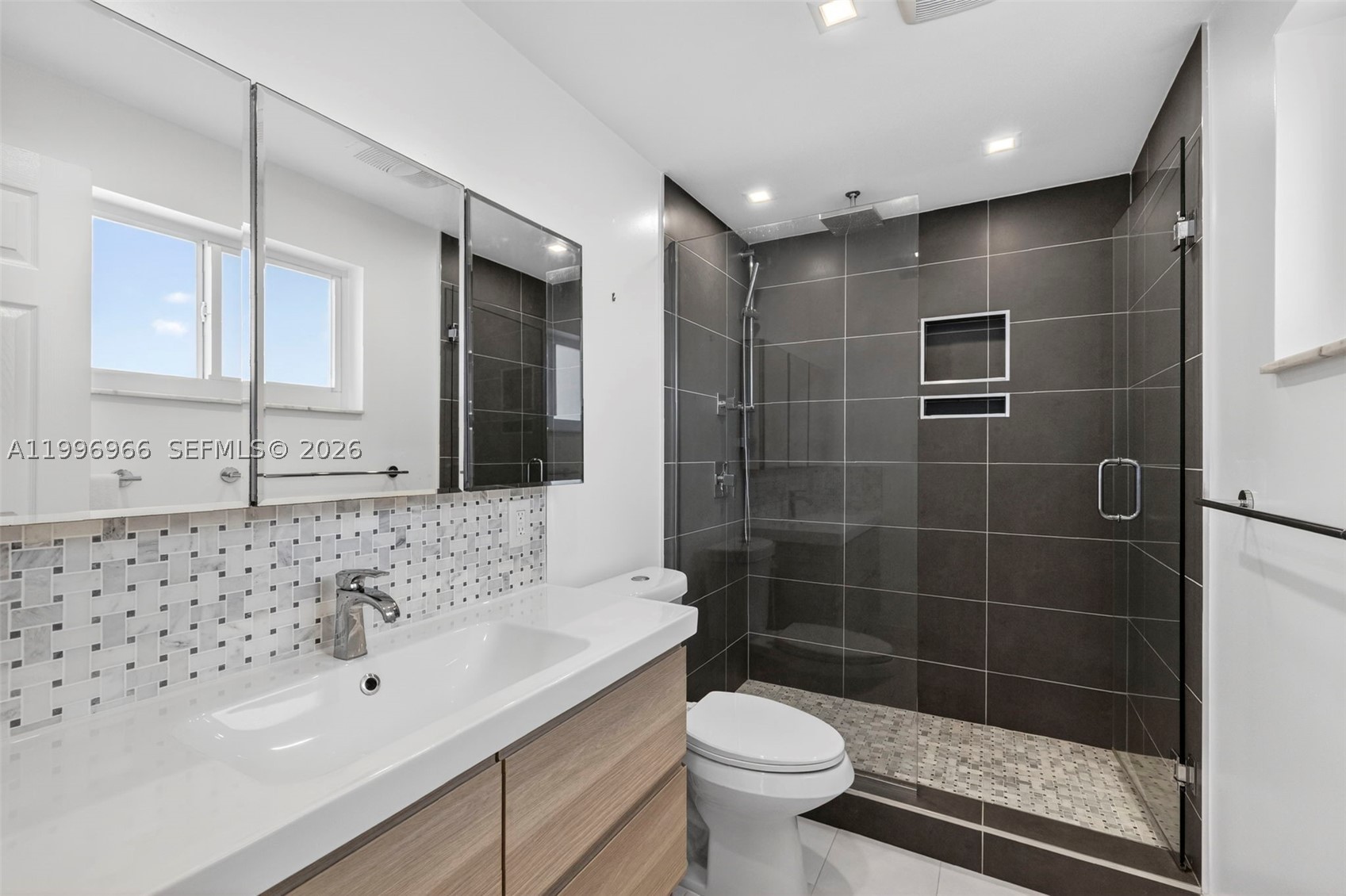 3050 NE 48th St #210, Fort Lauderdale FL 33308