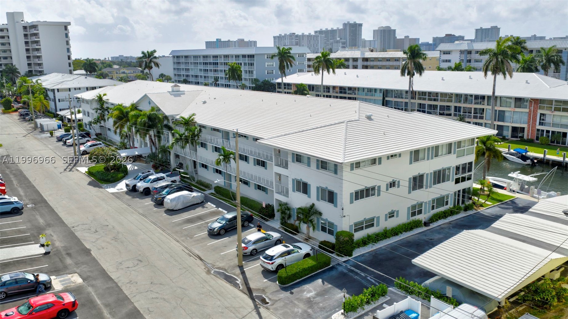 3050 NE 48th St #210, Fort Lauderdale FL 33308