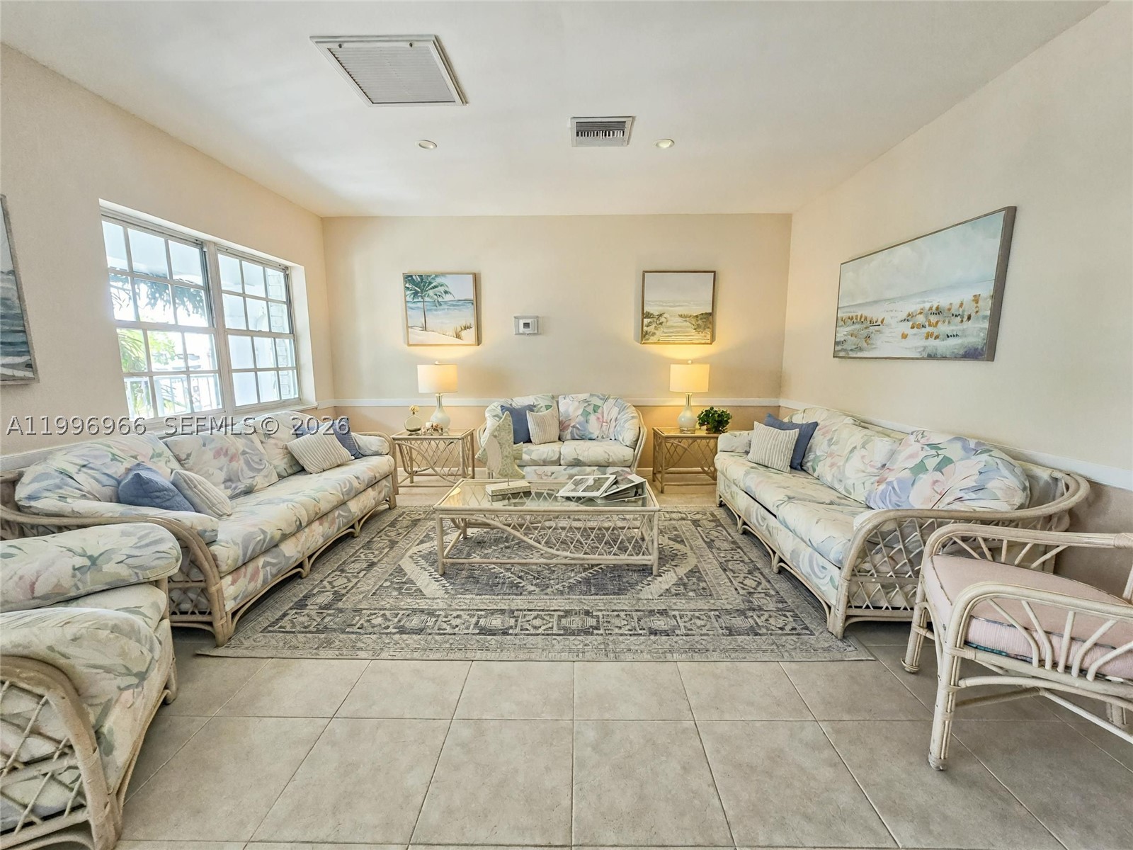 3050 NE 48th St #210, Fort Lauderdale FL 33308