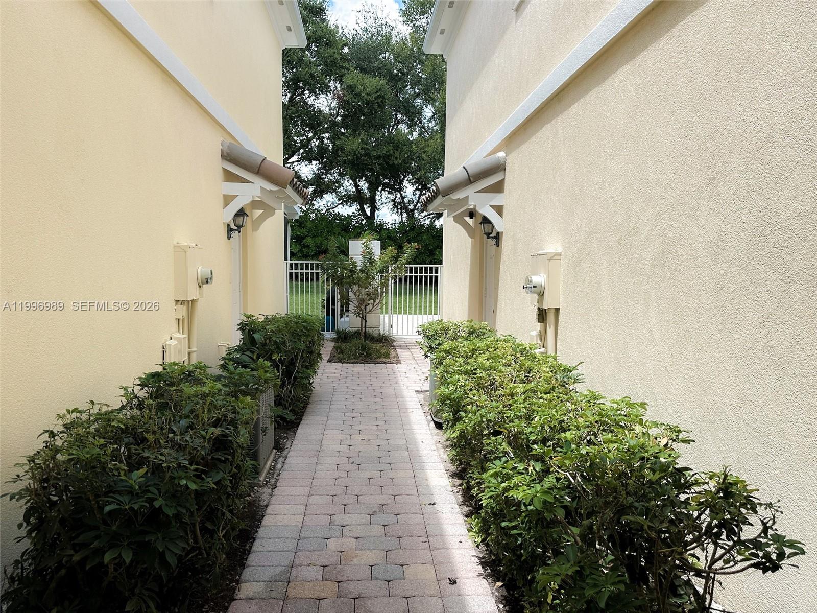 197 Santa Barbara Way, Palm Beach Gardens FL 33410