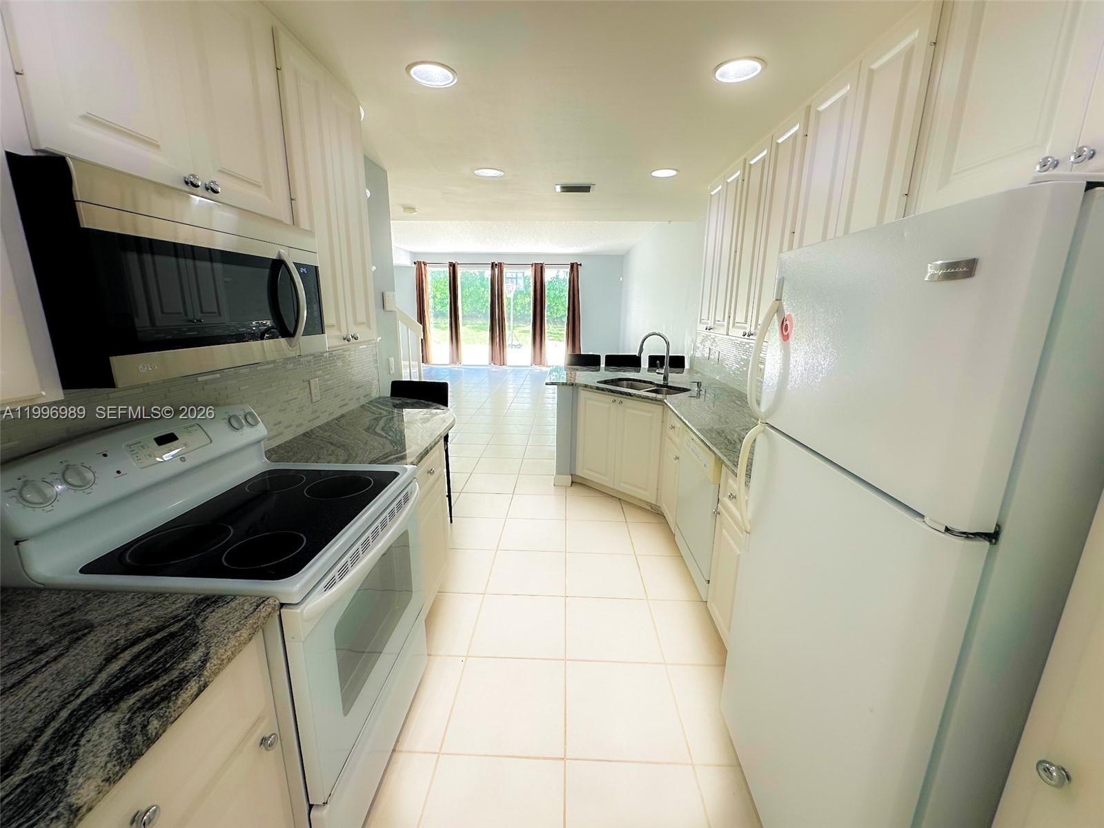 197 Santa Barbara Way, Palm Beach Gardens FL 33410