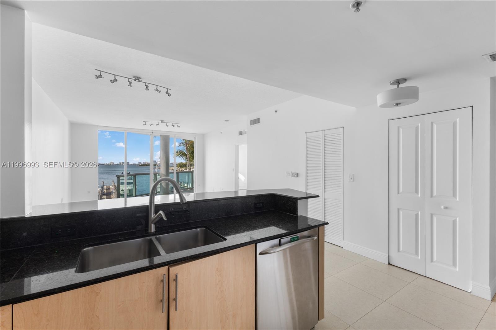 7914 Harbor Island Dr #205, North Bay Village FL 33141