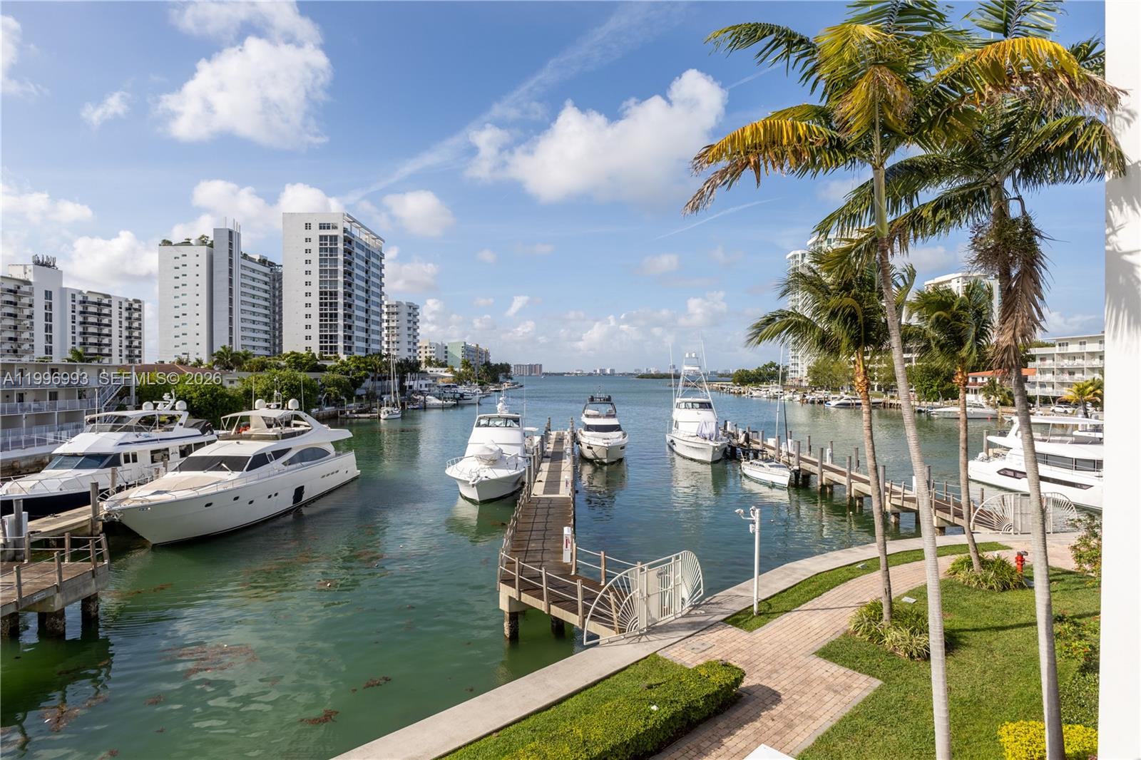 7914 Harbor Island Dr #205, North Bay Village FL 33141