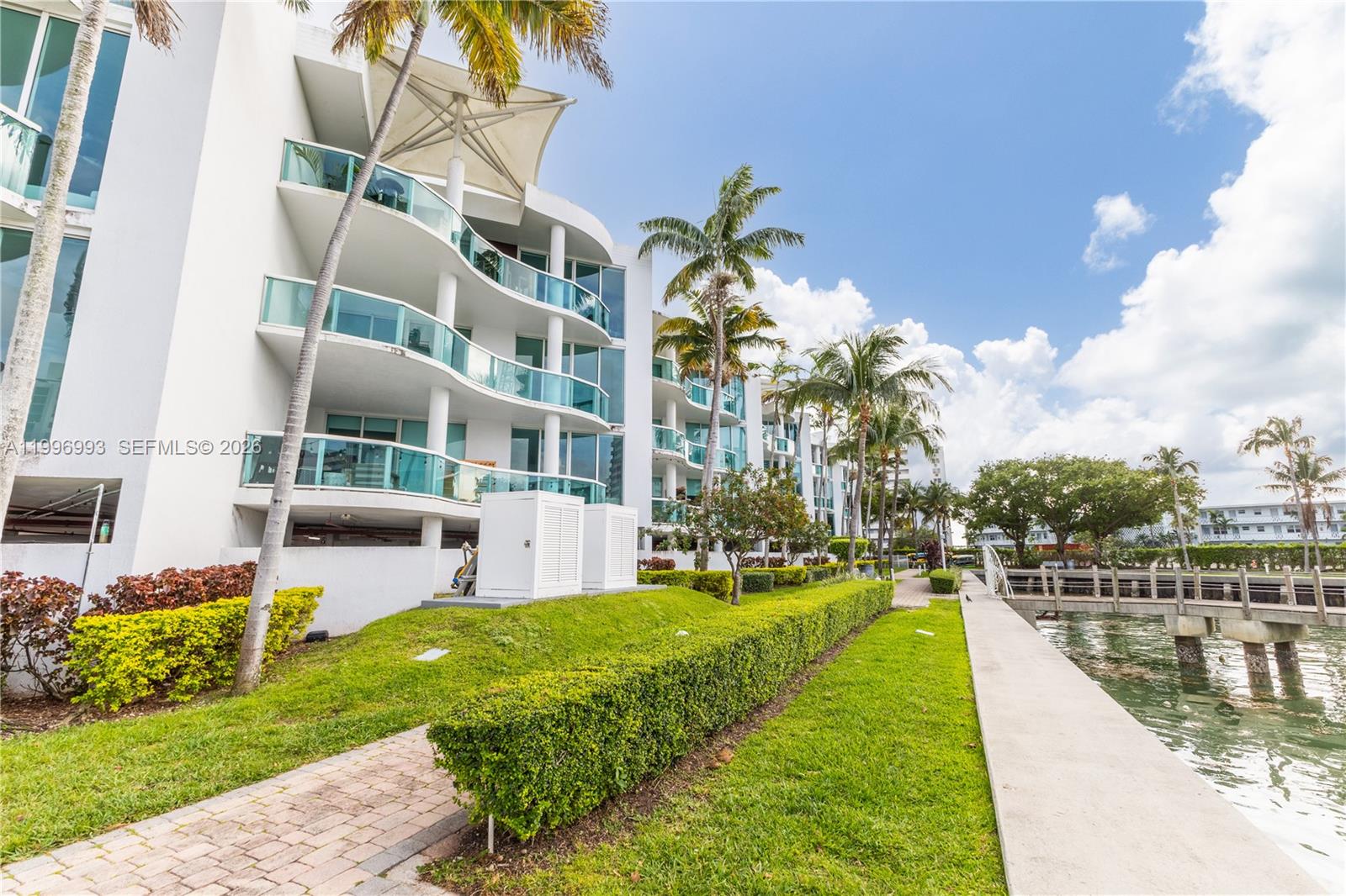 7914 Harbor Island Dr #205, North Bay Village FL 33141