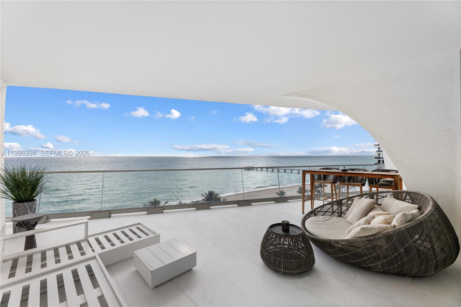 16901 Collins Ave #802, Sunny Isles Beach FL 33160