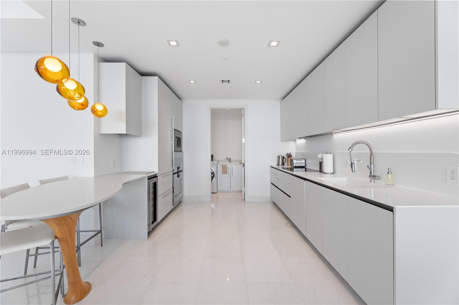 16901 Collins Ave #802, Sunny Isles Beach FL 33160
