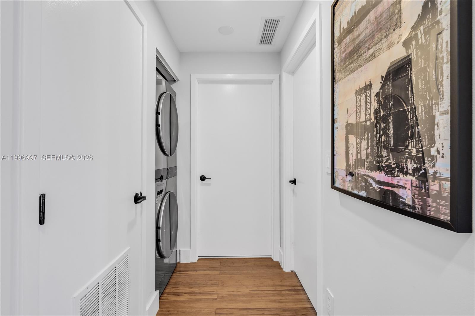888 Biscayne Boulevard #812, Miami FL 33132