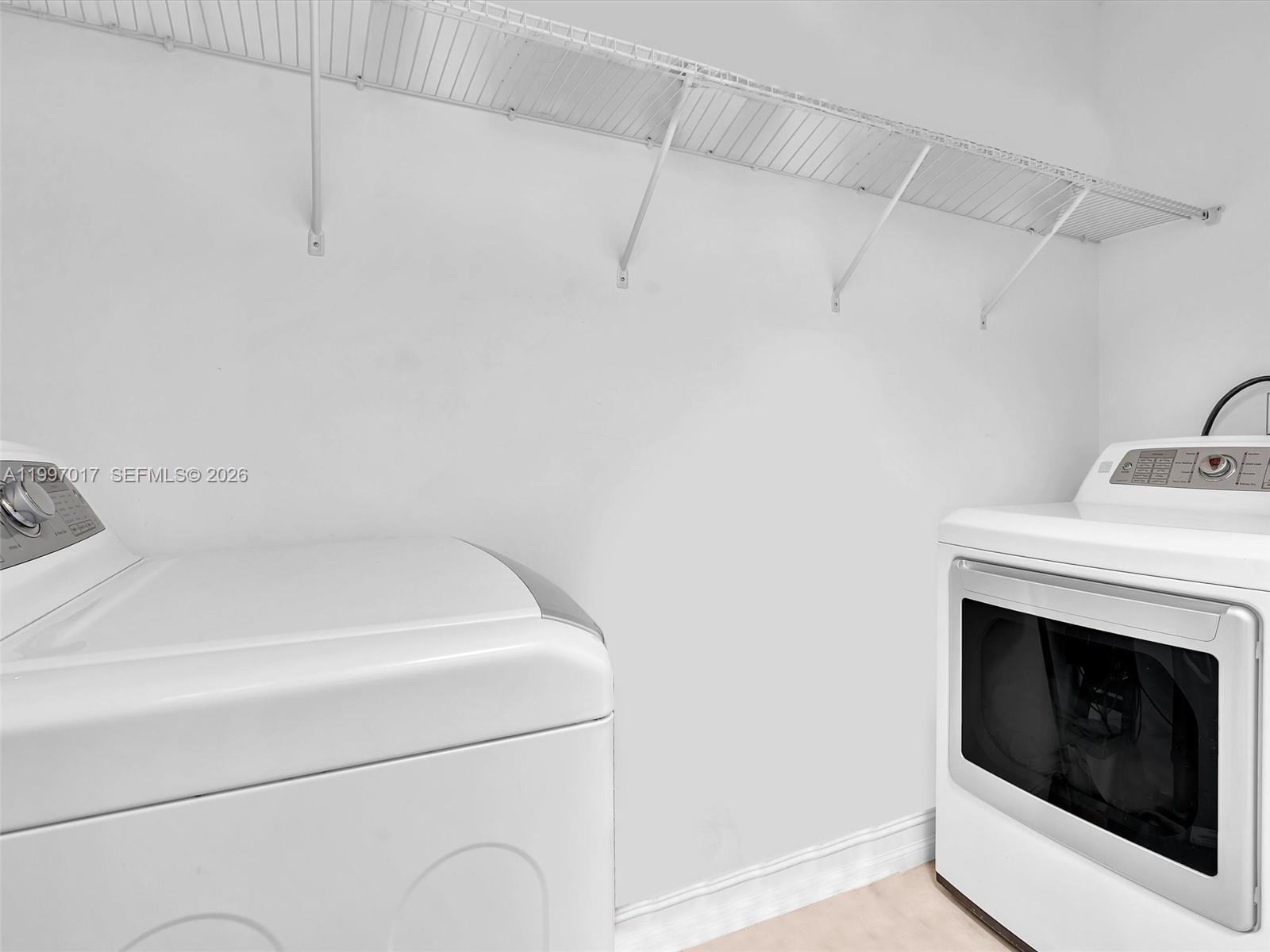 2901 Hidden Harbour St, Dania Beach FL 33312