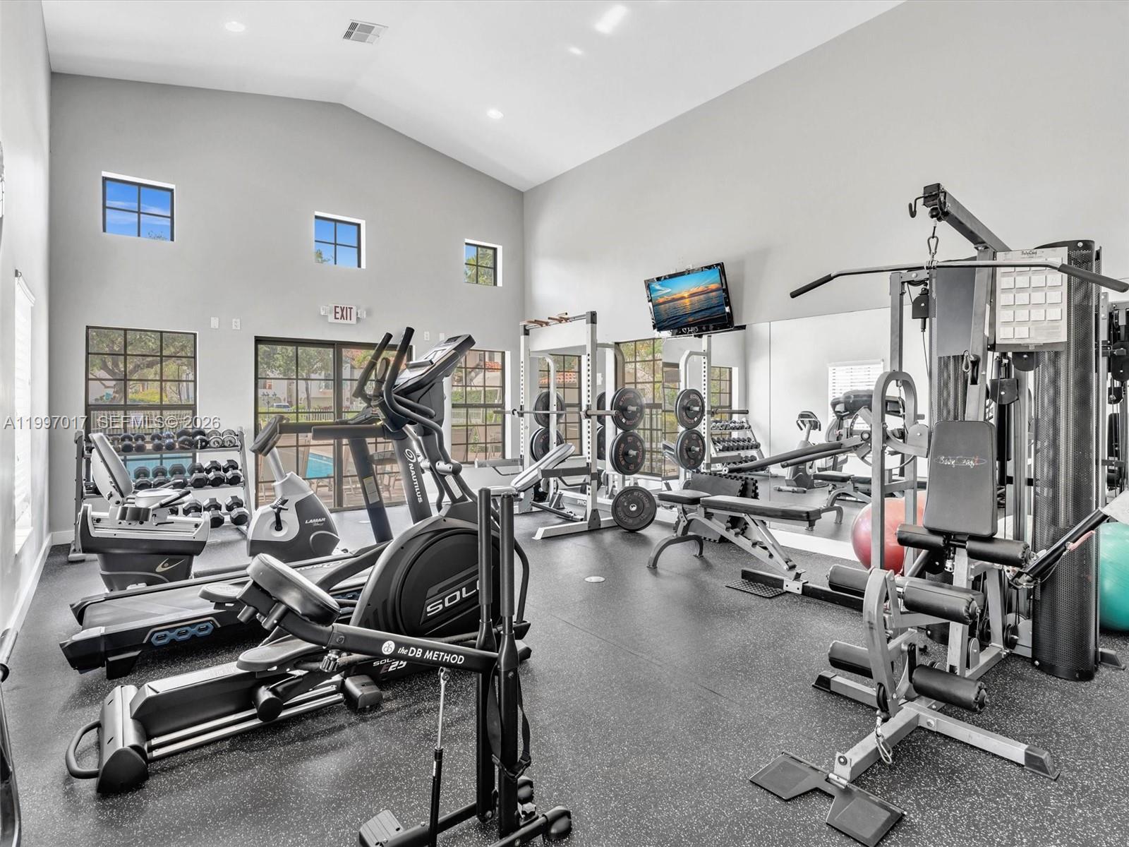 2901 Hidden Harbour St, Dania Beach FL 33312