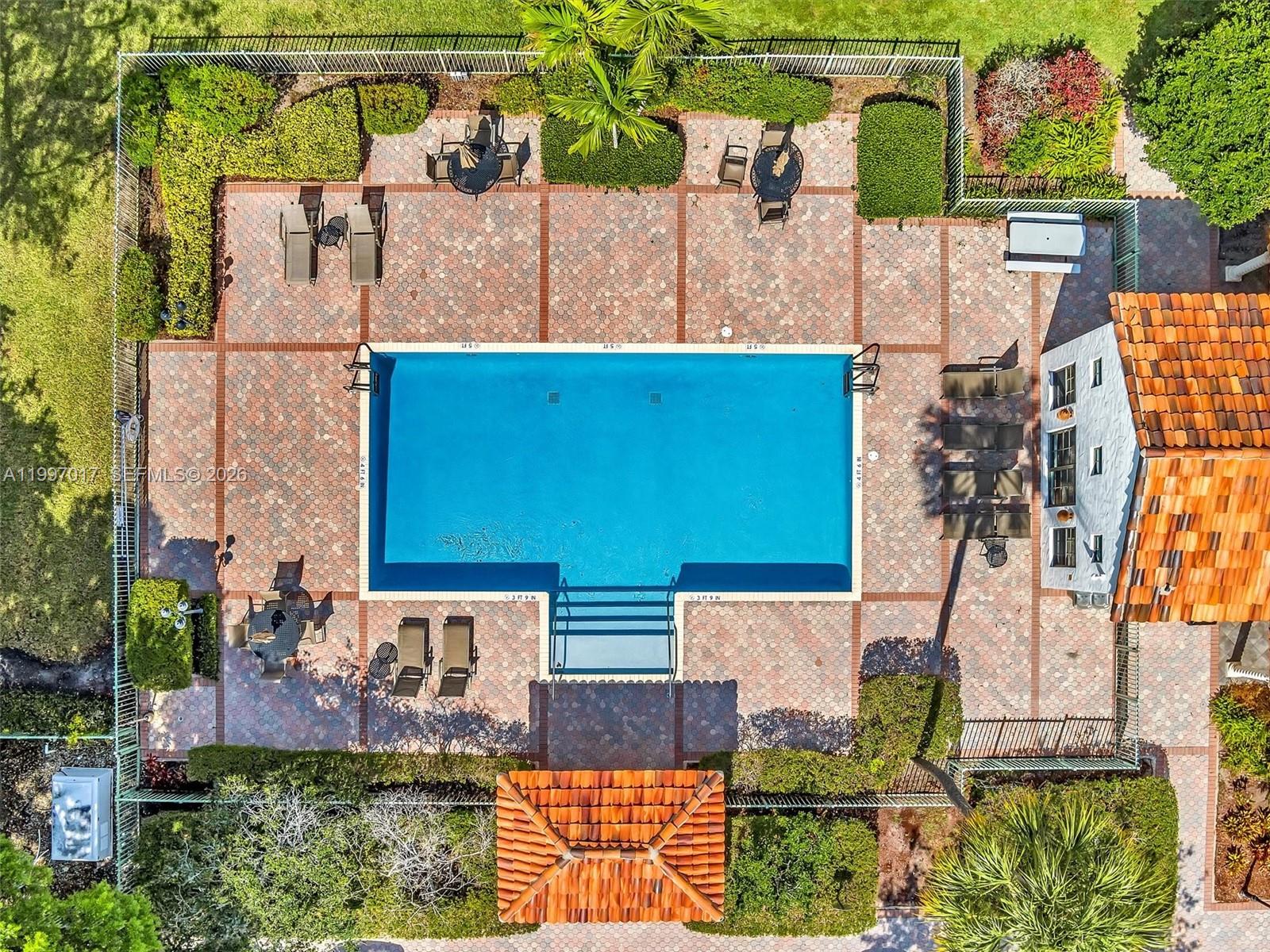2901 Hidden Harbour St, Dania Beach FL 33312