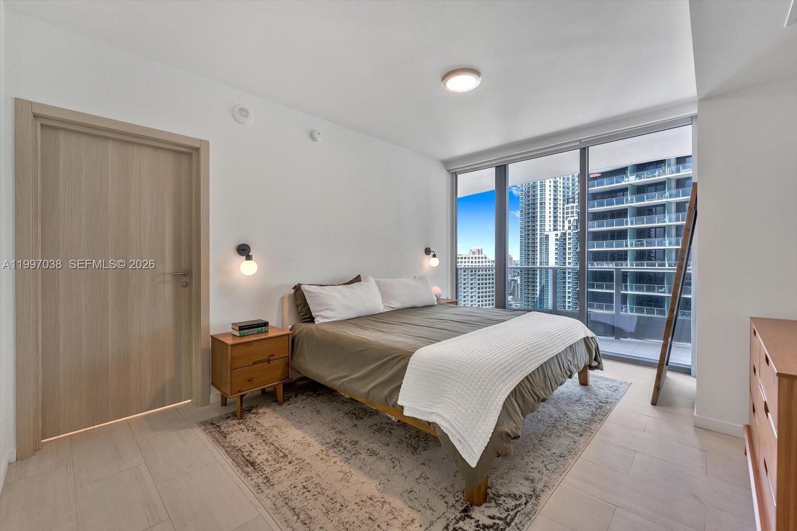 1000 Brickell Plaza #3609, Miami FL 33131