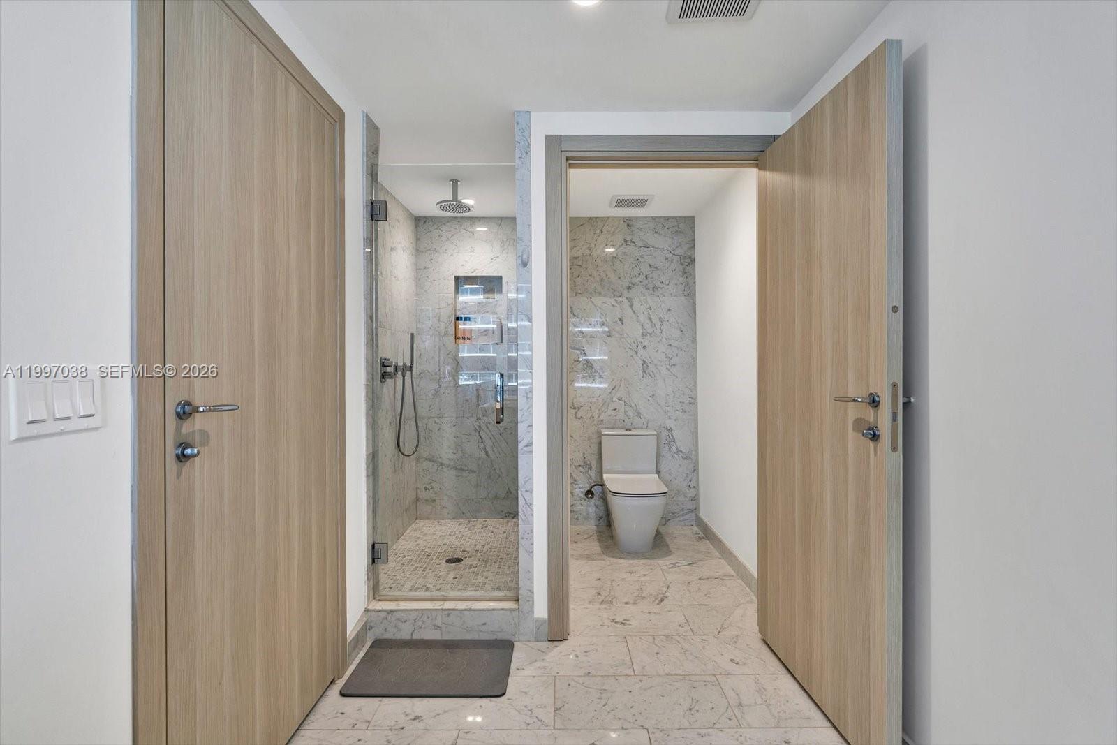1000 Brickell Plaza #3609, Miami FL 33131