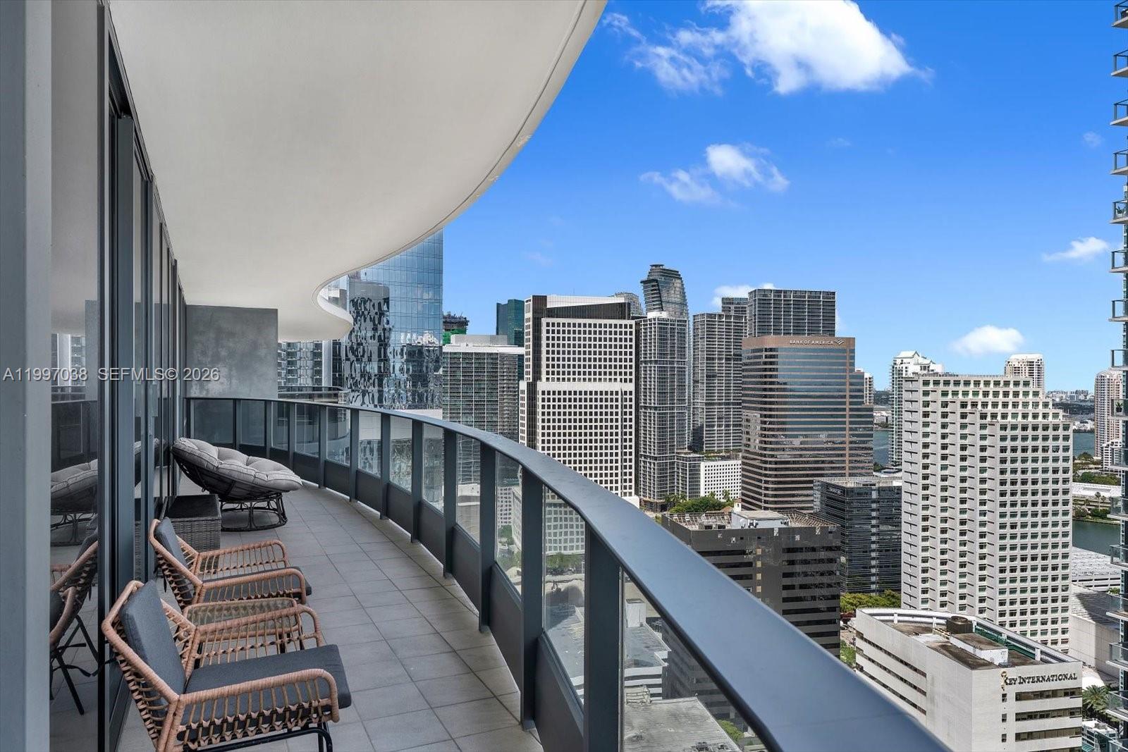 1000 Brickell Plaza #3609, Miami FL 33131