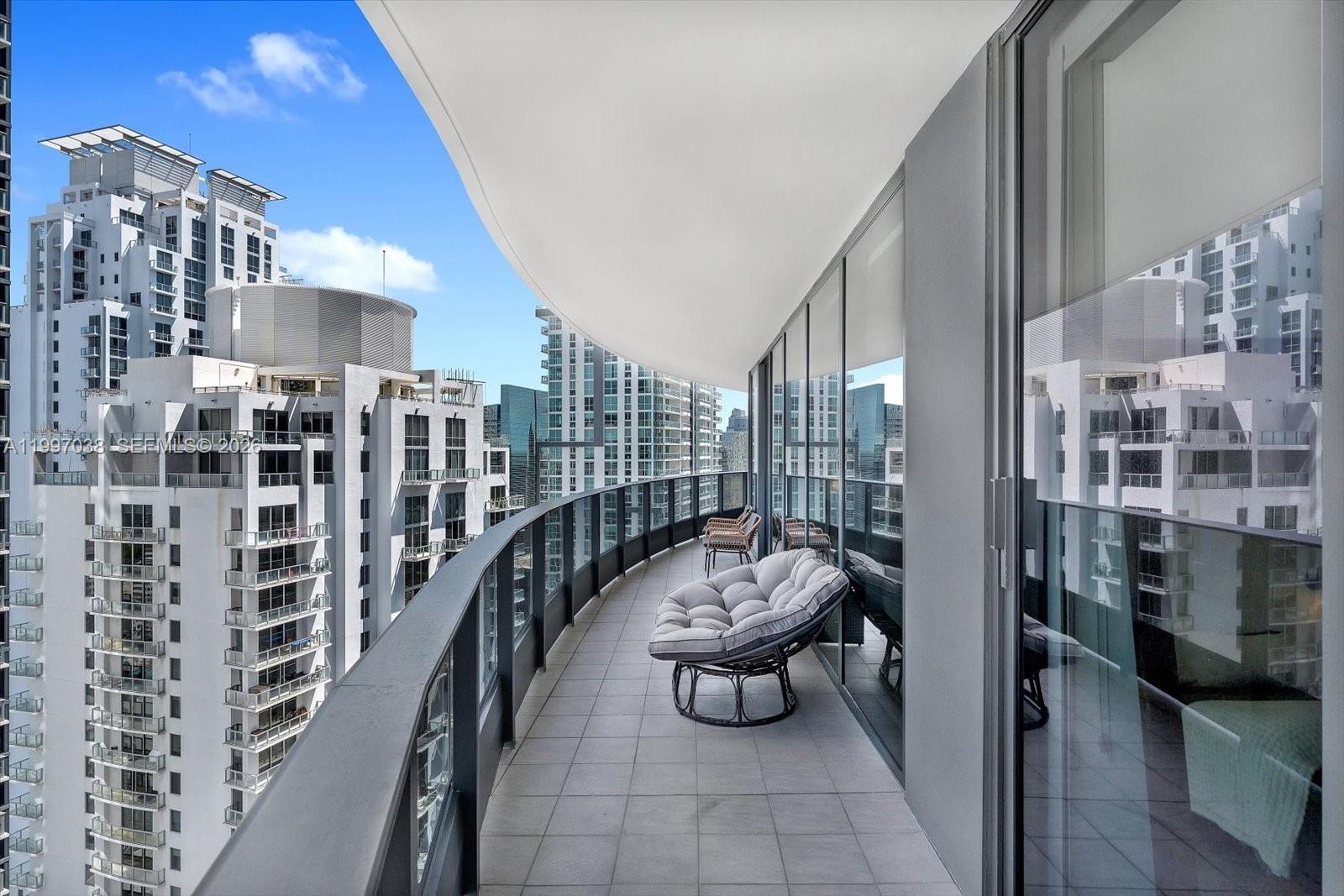 1000 Brickell Plaza #3609, Miami FL 33131