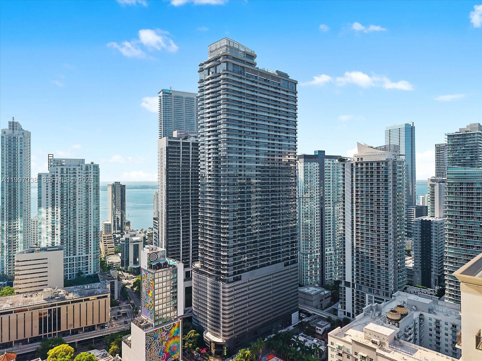 1000 Brickell Plaza #3609, Miami FL 33131