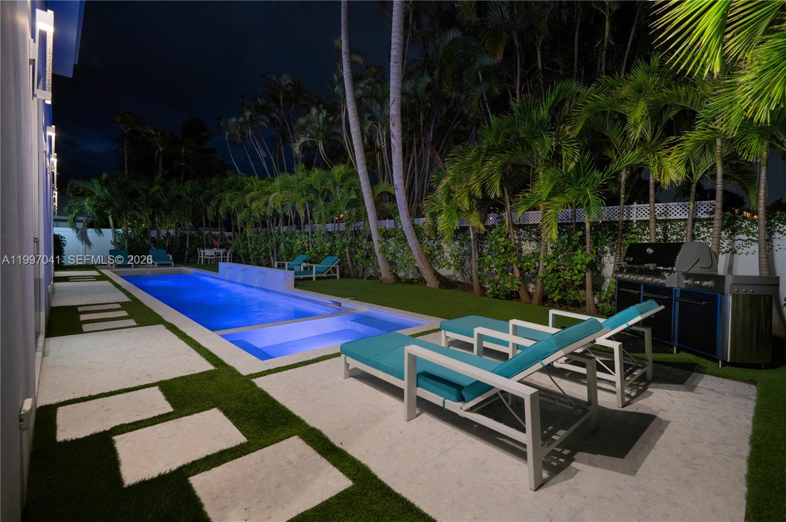 2628 Marcinski Rd, Jupiter FL 33477