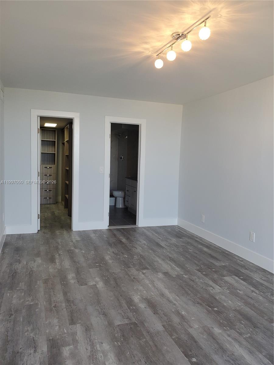 13499 Biscayne Blvd #1105, North Miami FL 33181