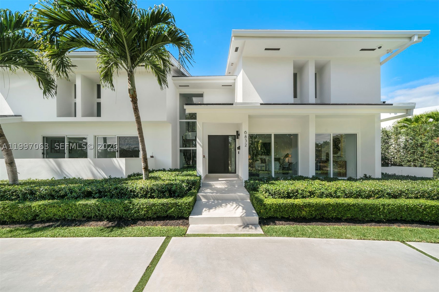 6832 Sunrise Ct #0, Coral Gables FL 33133