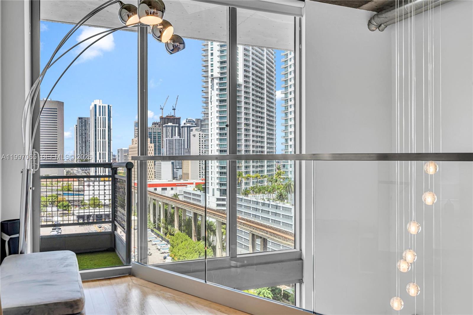 690 SW 1st Ct #1709, Miami FL 33130