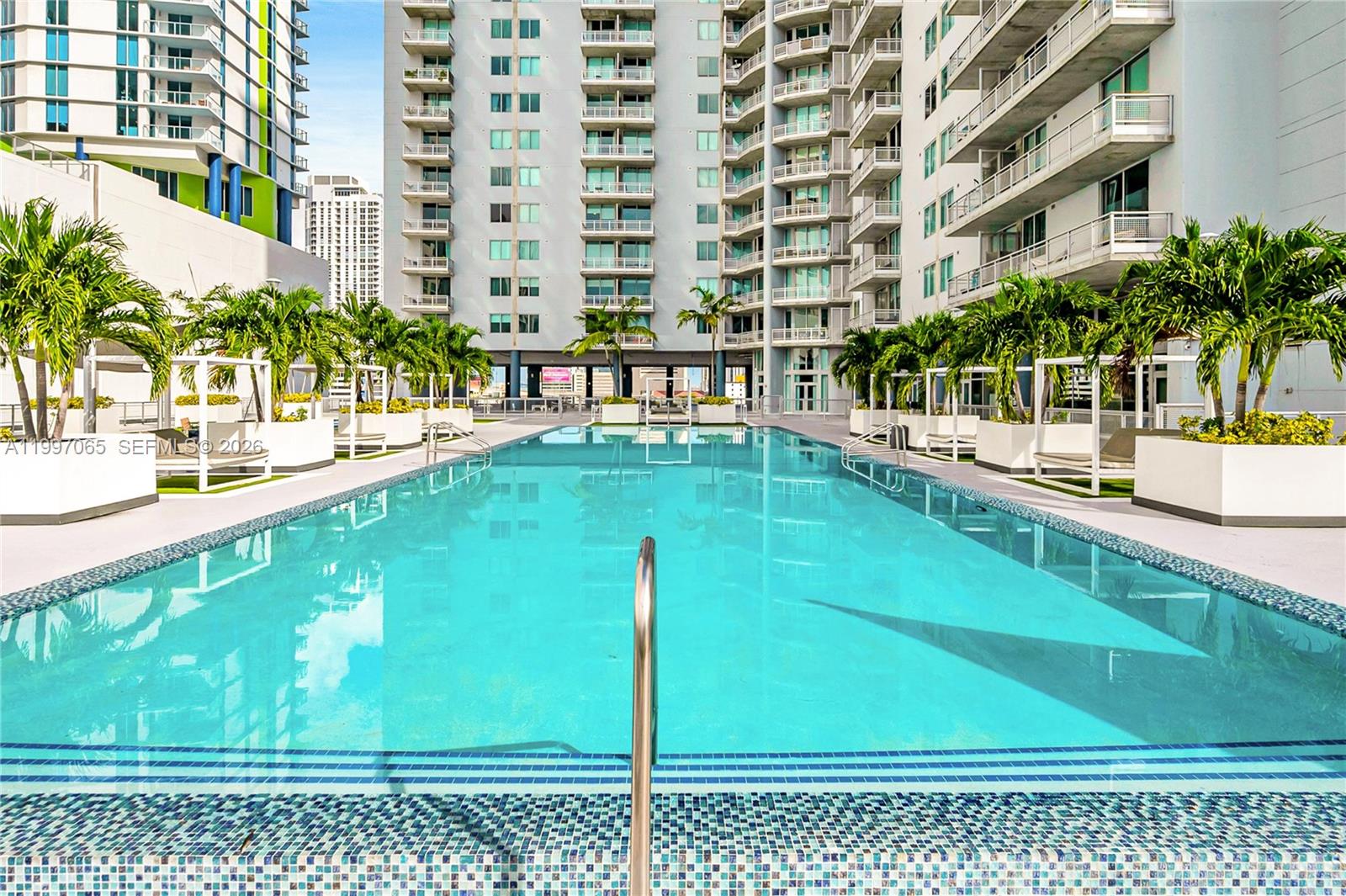 690 SW 1st Ct #1709, Miami FL 33130