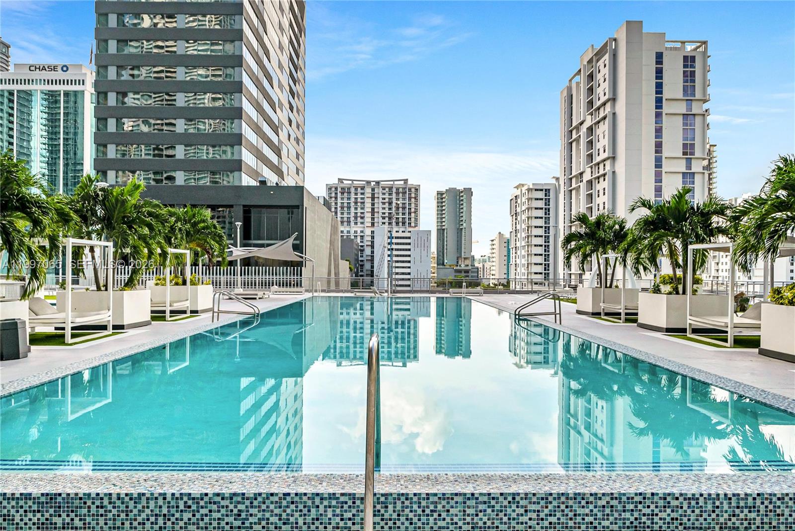 690 SW 1st Ct #1709, Miami FL 33130