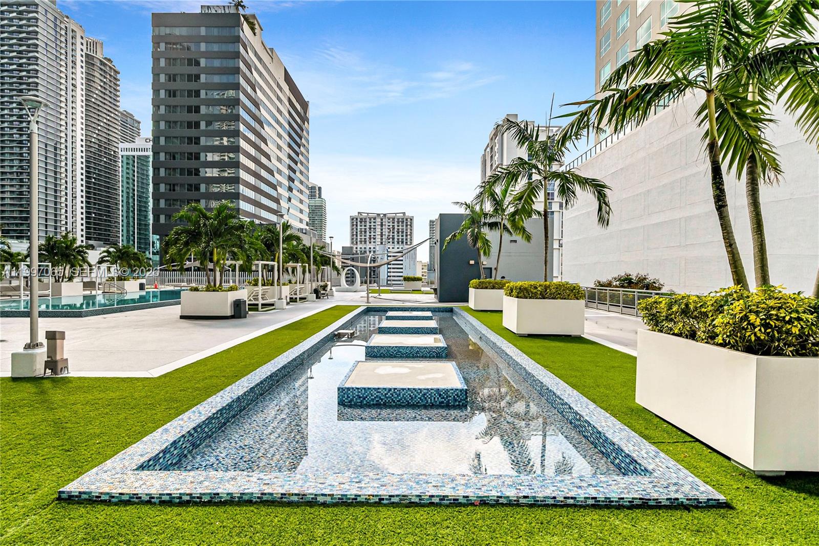 690 SW 1st Ct #1709, Miami FL 33130