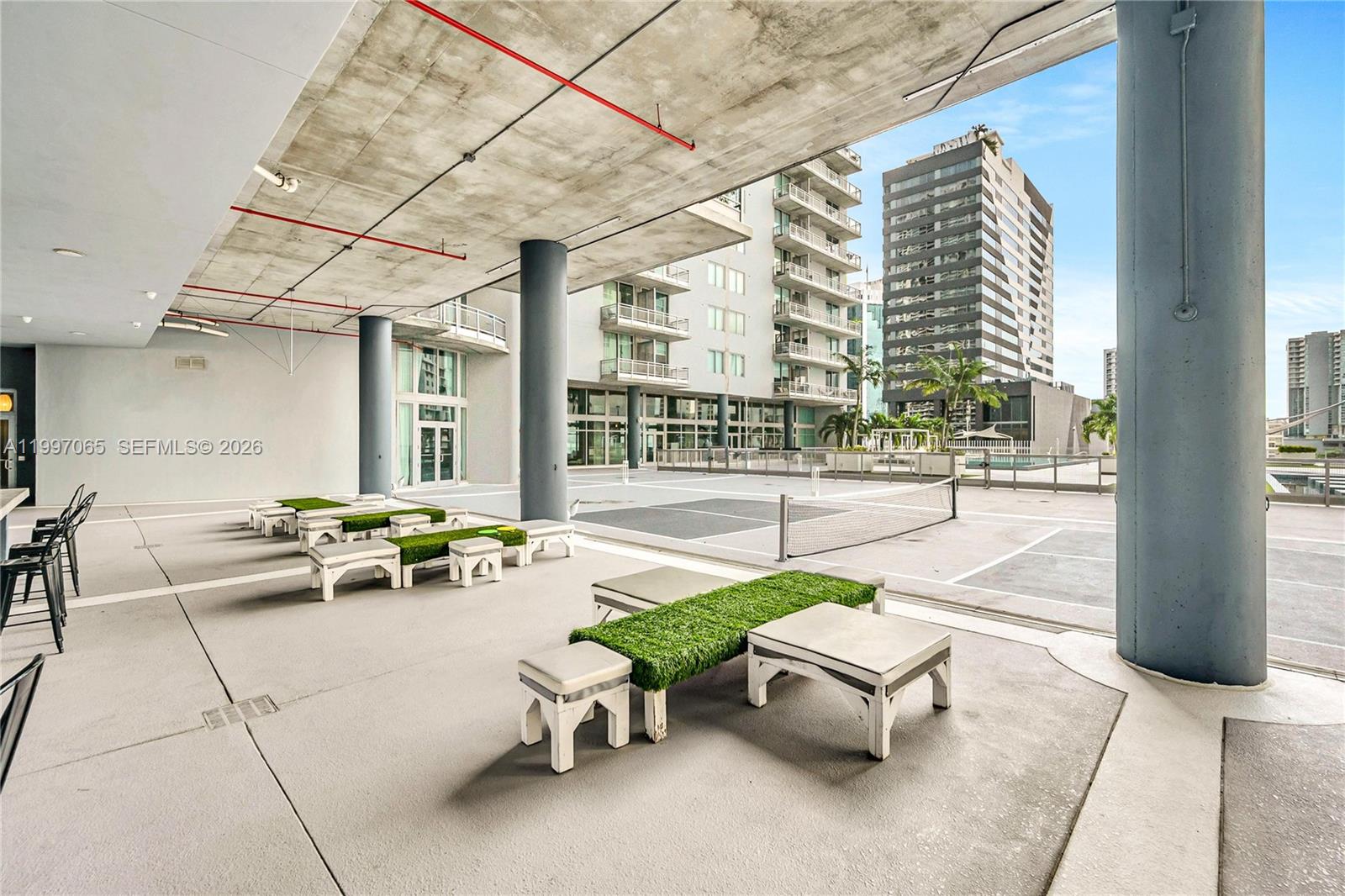 690 SW 1st Ct #1709, Miami FL 33130