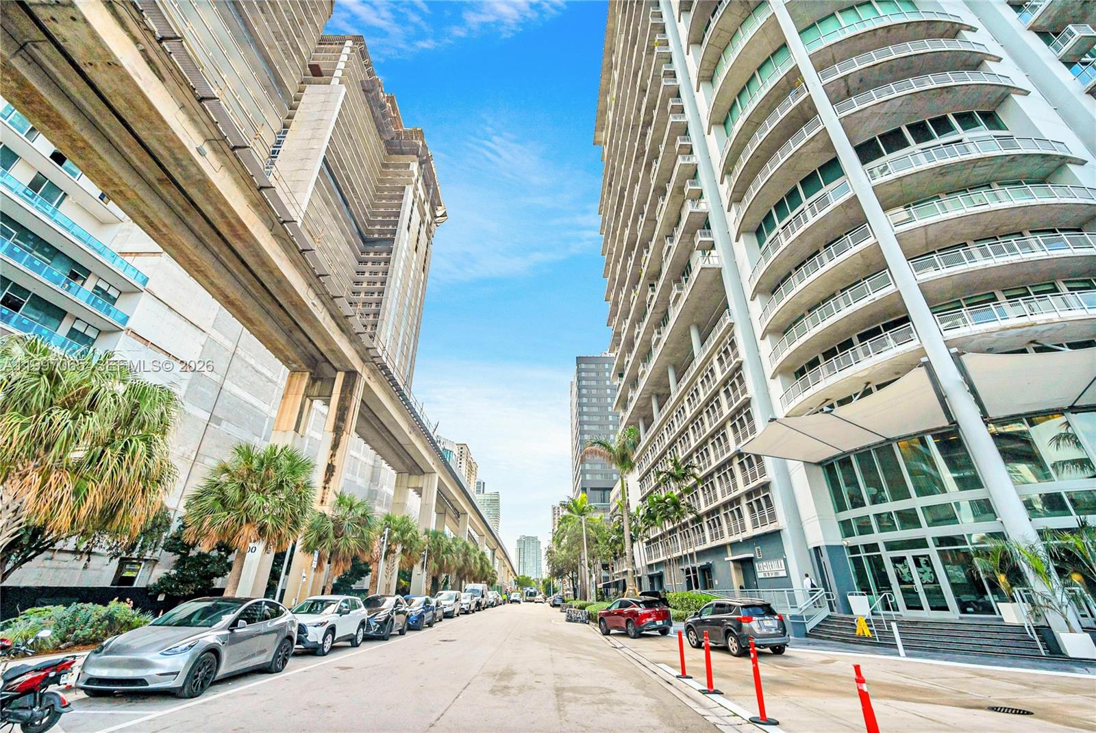 690 SW 1st Ct #1709, Miami FL 33130