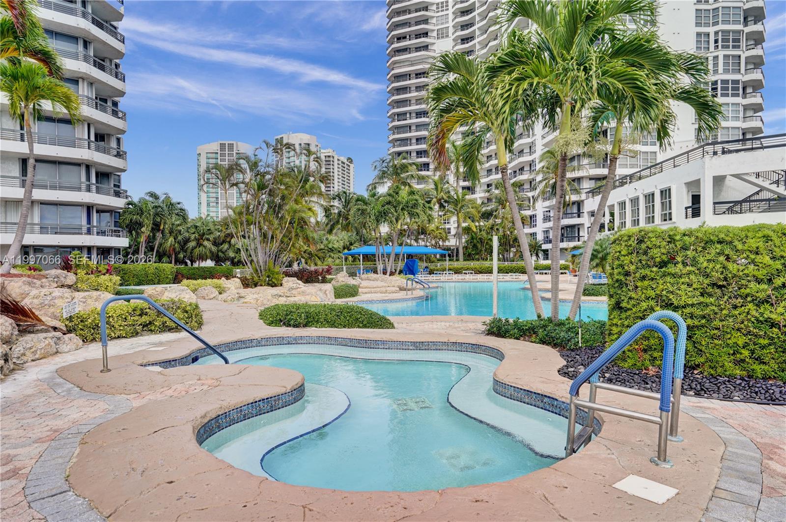 19101 NE 36th Ct #1605, Aventura FL 33180