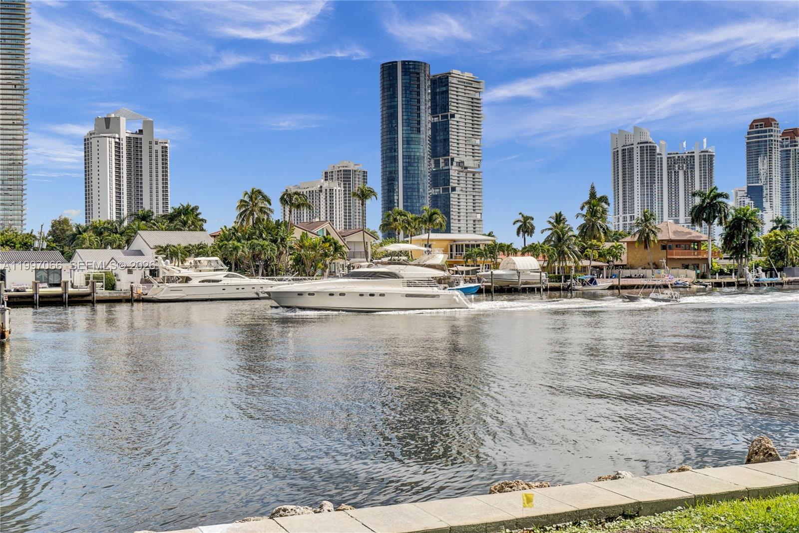 19101 NE 36th Ct #1605, Aventura FL 33180