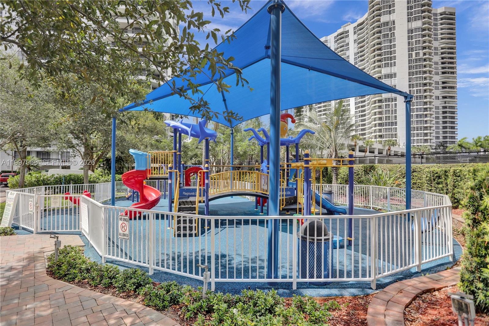 19101 NE 36th Ct #1605, Aventura FL 33180