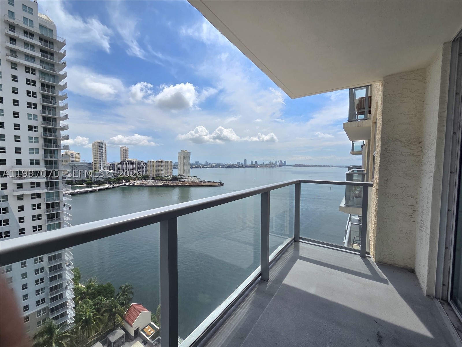 1155 Brickell Bay Dr #2006, Miami FL 33131
