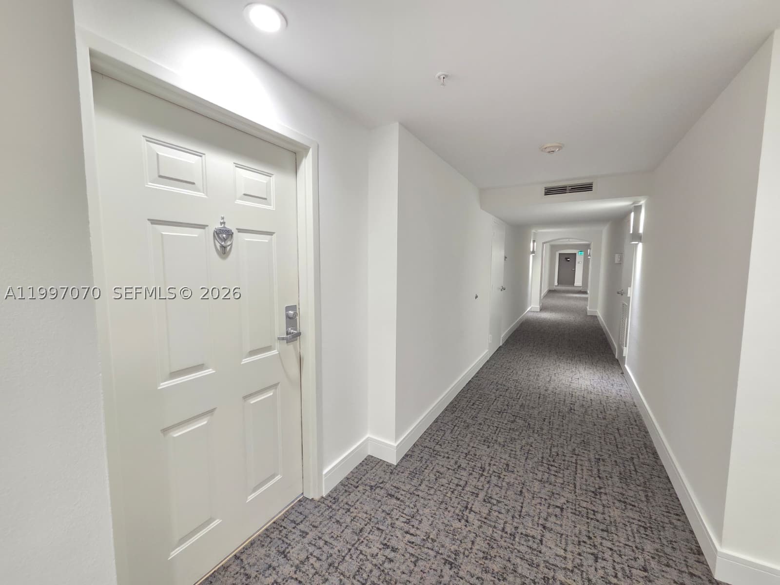 1155 Brickell Bay Dr #2006, Miami FL 33131