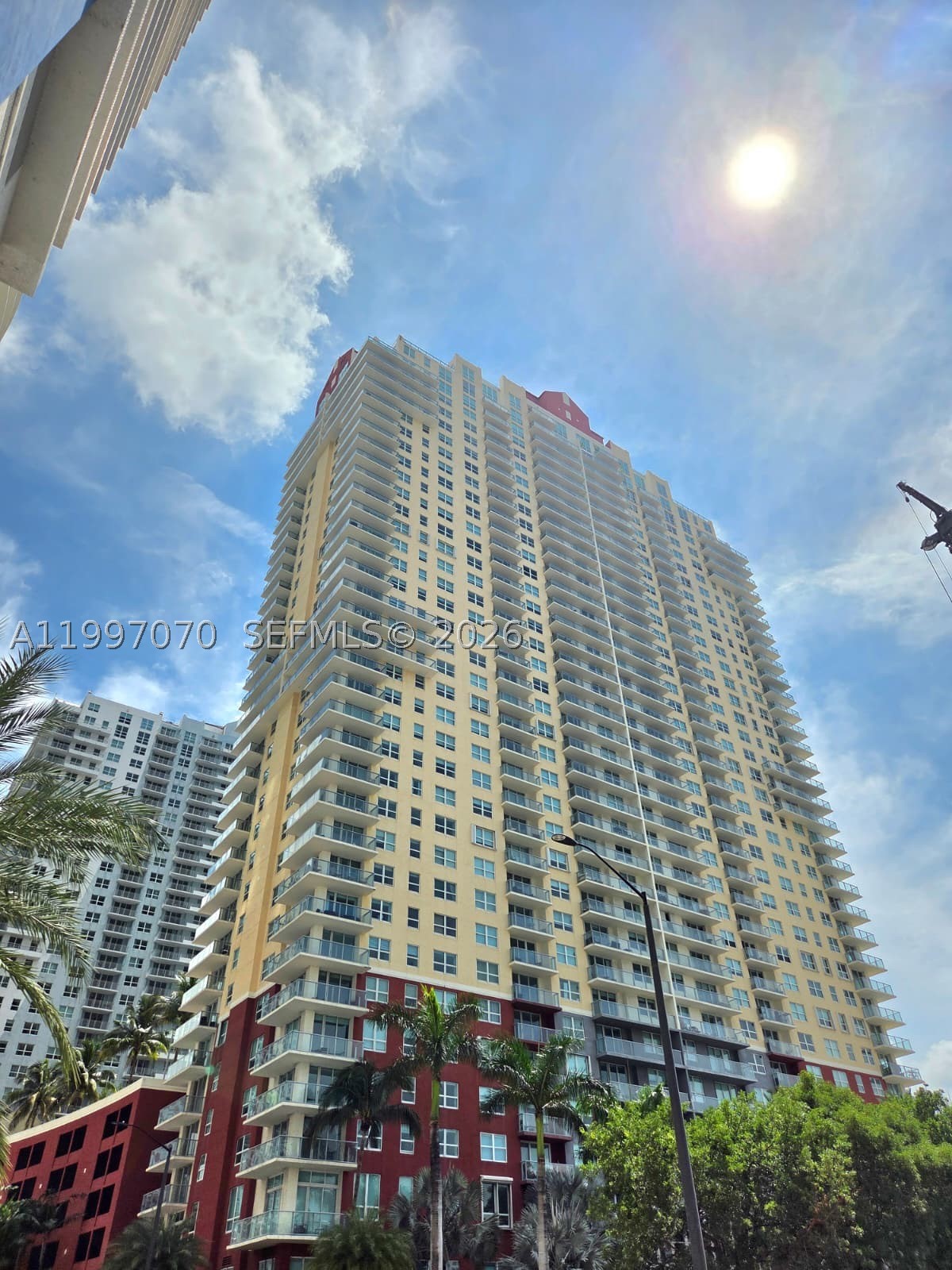 1155 Brickell Bay Dr #2006, Miami FL 33131
