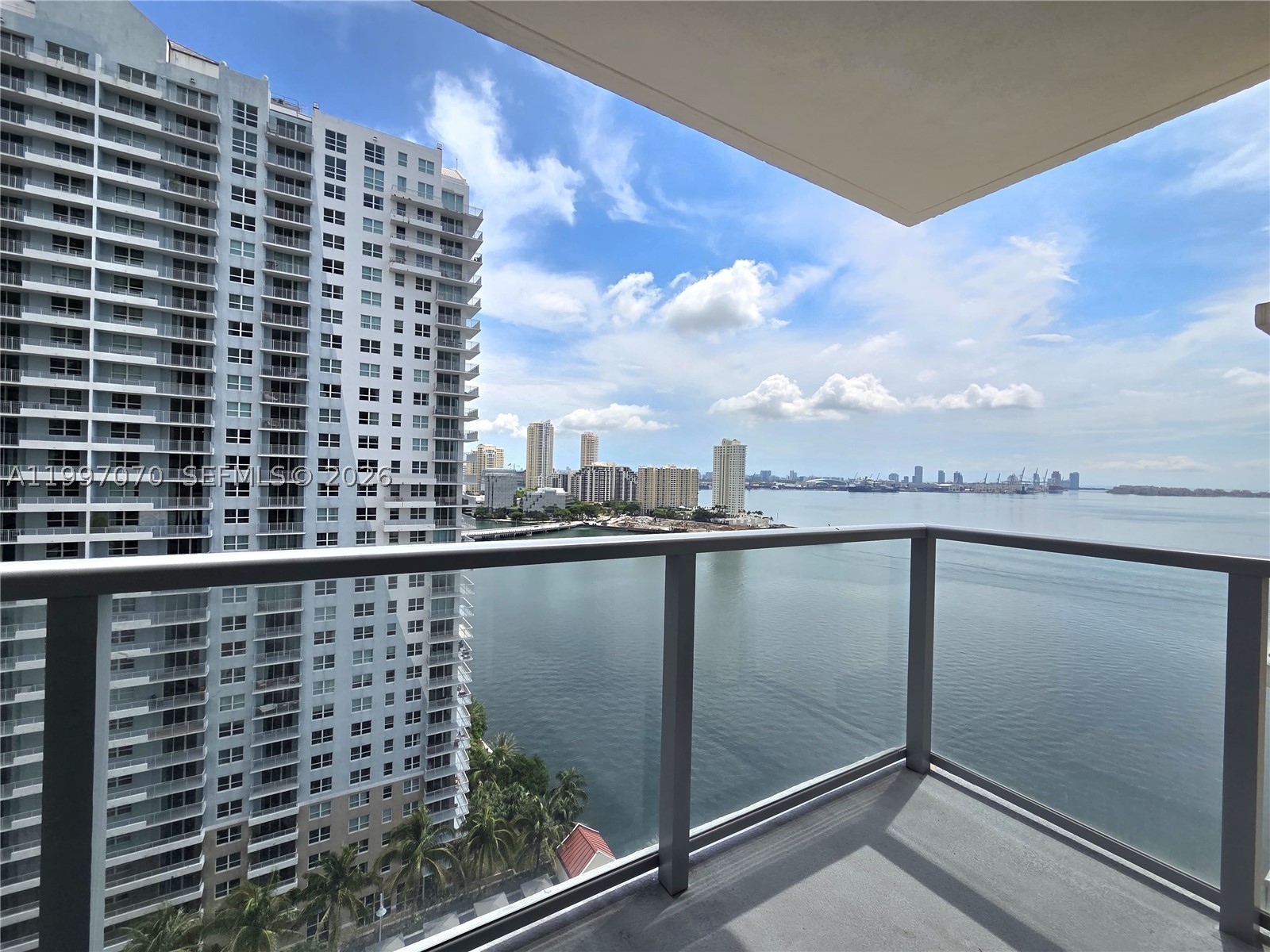 1155 Brickell Bay Dr #2006, Miami FL 33131