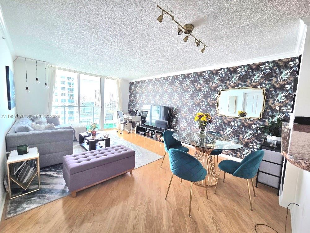 1155 Brickell Bay Dr #2006, Miami FL 33131